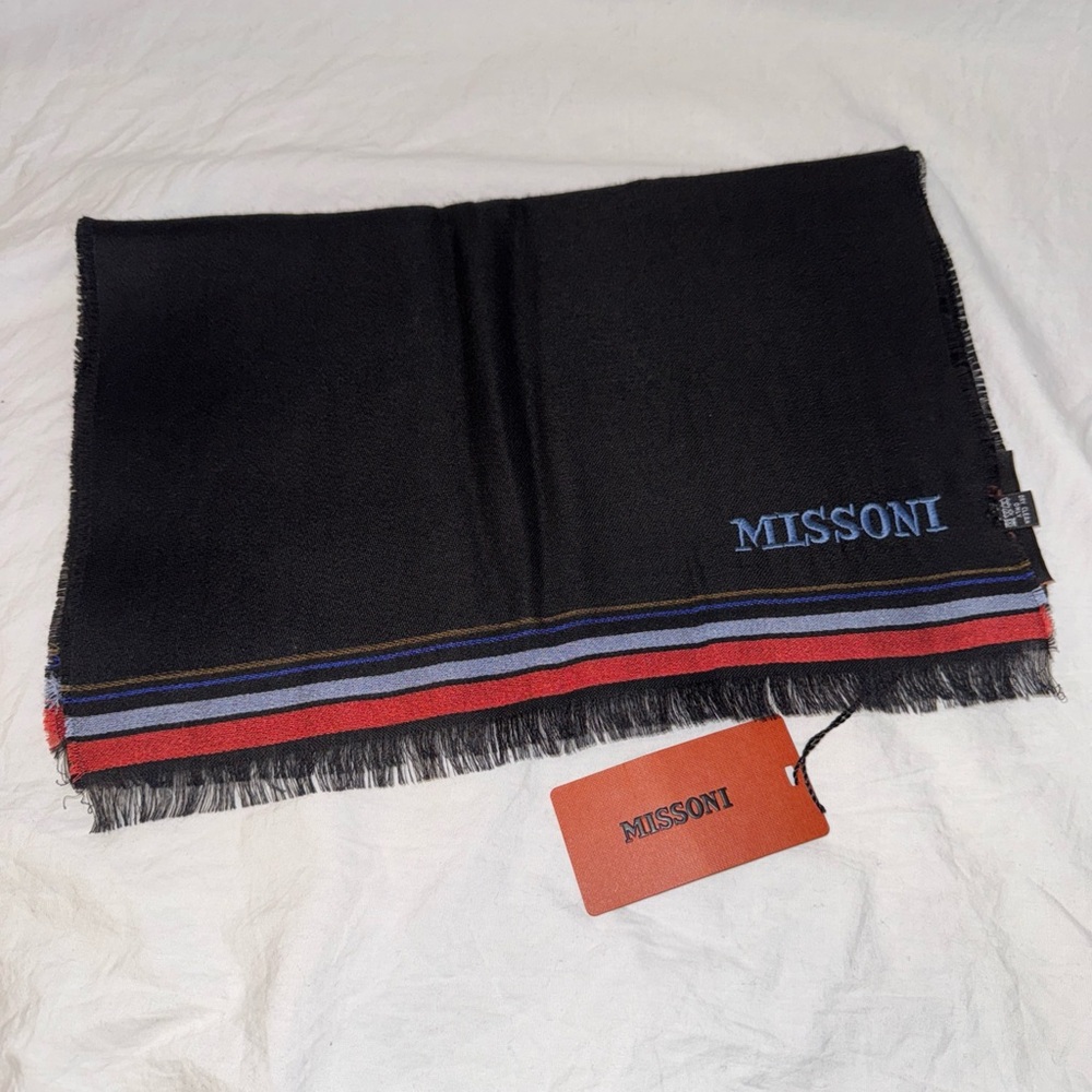 NWT Brand New Missoni Raw Edge Lightweight Black Wool Scarf Italy 70” X 14”